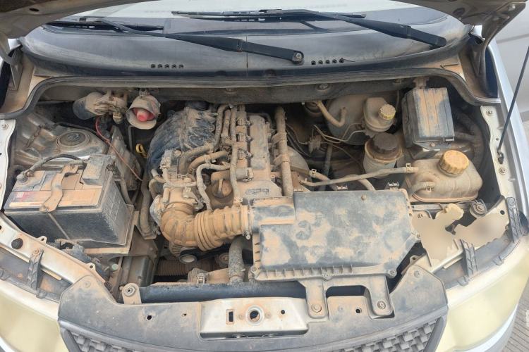 Used Wuling Hongguang 2014 1.2L Base Model China IV Engine Bay