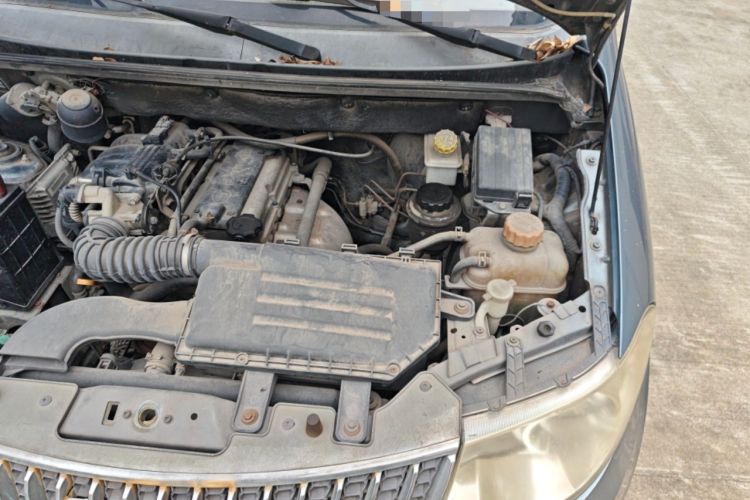 Used Wuling Hongguang 2014 1.2L Base Model China IV Engine Bay Left