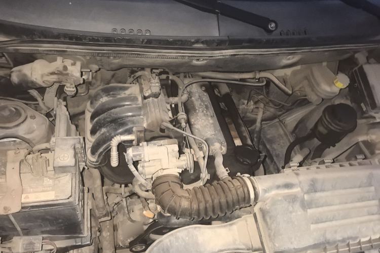 Used Wuling Hongguang 2014 1.2L Base Model China IV Engine Bay