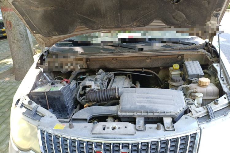 Used Wuling Hongguang 2014 1.2L Standard Model China IV Engine Bay