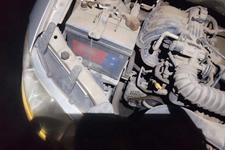 Used Wuling Hongguang 2014 1.2L Base Model China IV Engine Bay Right