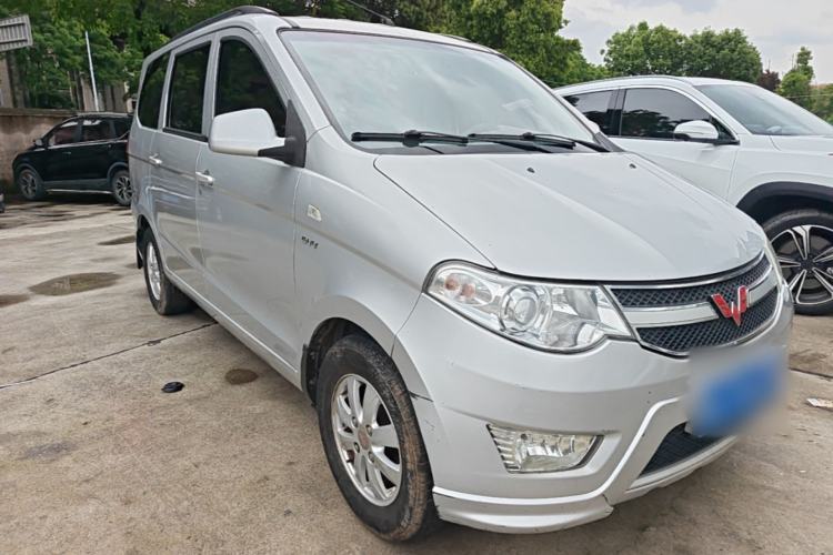 Used Wuling Hongguang 2014 1.5L S Standard Version Exterior 1