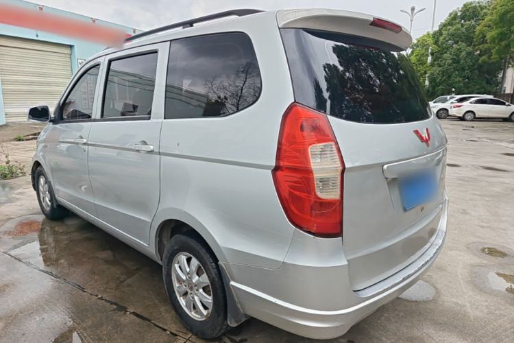 Used Wuling Hongguang 2014 1.5L S Standard Version Exterior 2