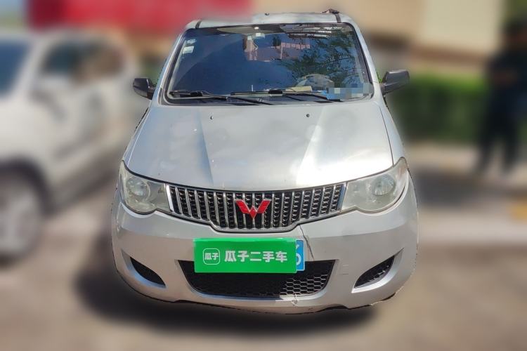 Used Wuling Hongguang 2014 1.2L Base Model China IV Front
