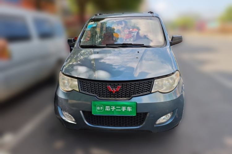 Used Wuling Hongguang 2014 1.2L Base Model China IV Front