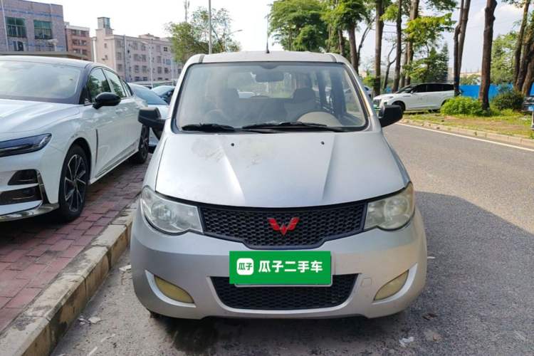 Used Wuling Hongguang 2014 1.2L Base Model China IV Front