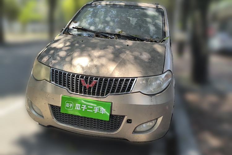 Used Wuling Hongguang 2014 1.2L Base Model China IV Front