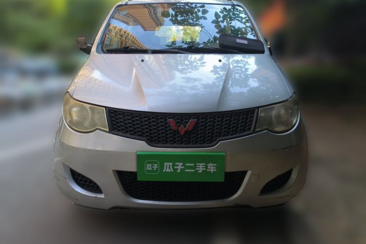 Used Wuling Hongguang 2014 1.5L Base Version Front