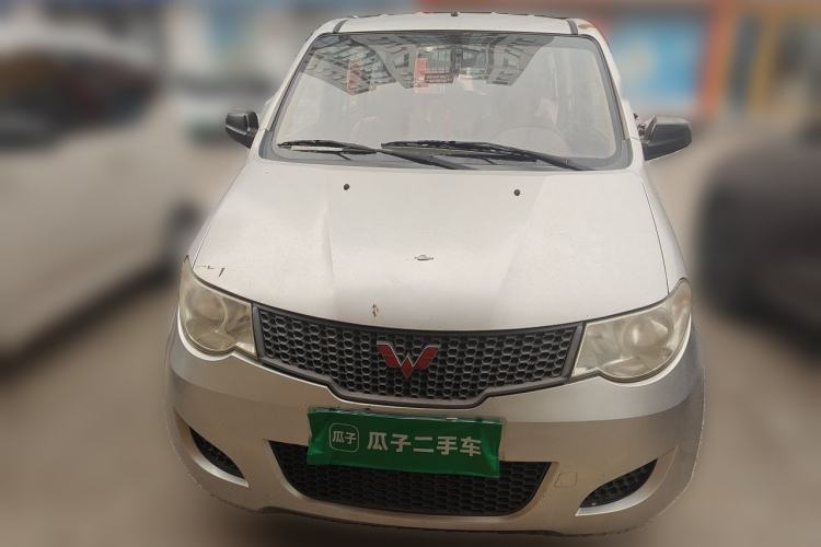 Used Wuling Hongguang 2014 1.5L Base Version Front