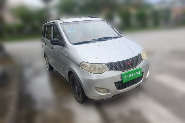 Used Wuling Hongguang 2014 1.2L Base Model China IV Front Right 45 Deg