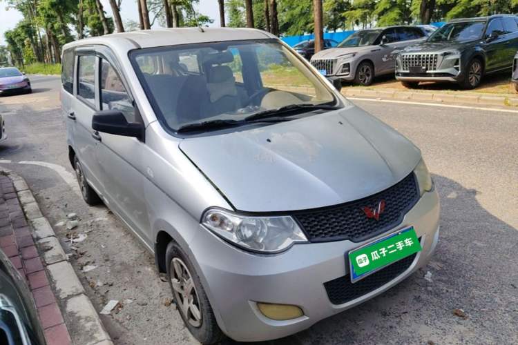 Used Wuling Hongguang 2014 1.2L Base Model China IV Front Right 45 Deg