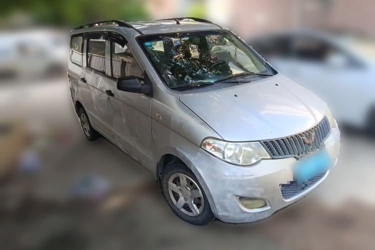Used Wuling Hongguang 2014 1.2L Base Model China IV Front Right 45 Deg