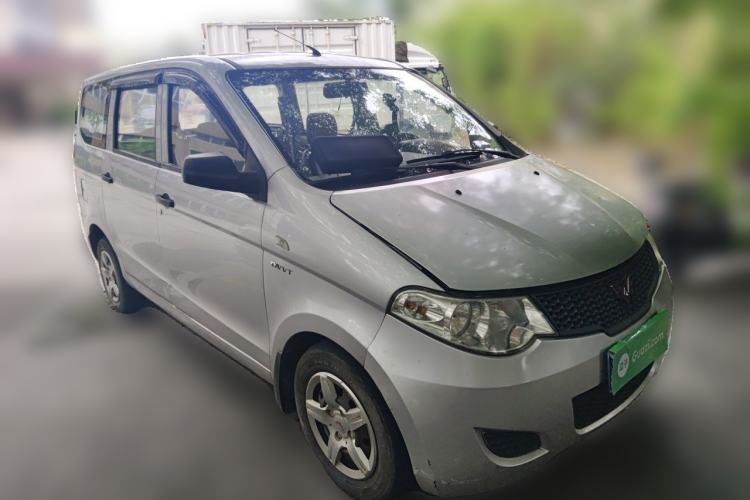 Used Wuling Hongguang 2014 1.5L Base Version Front Right 45 Deg