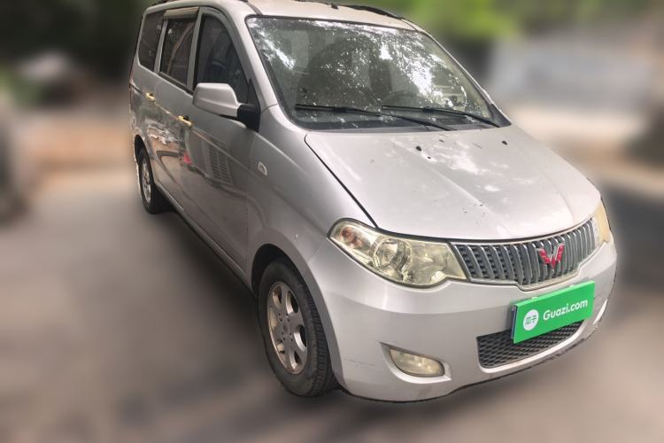 Used Wuling Hongguang 2014 1.2L Standard Model China IV Front Right 45 Deg