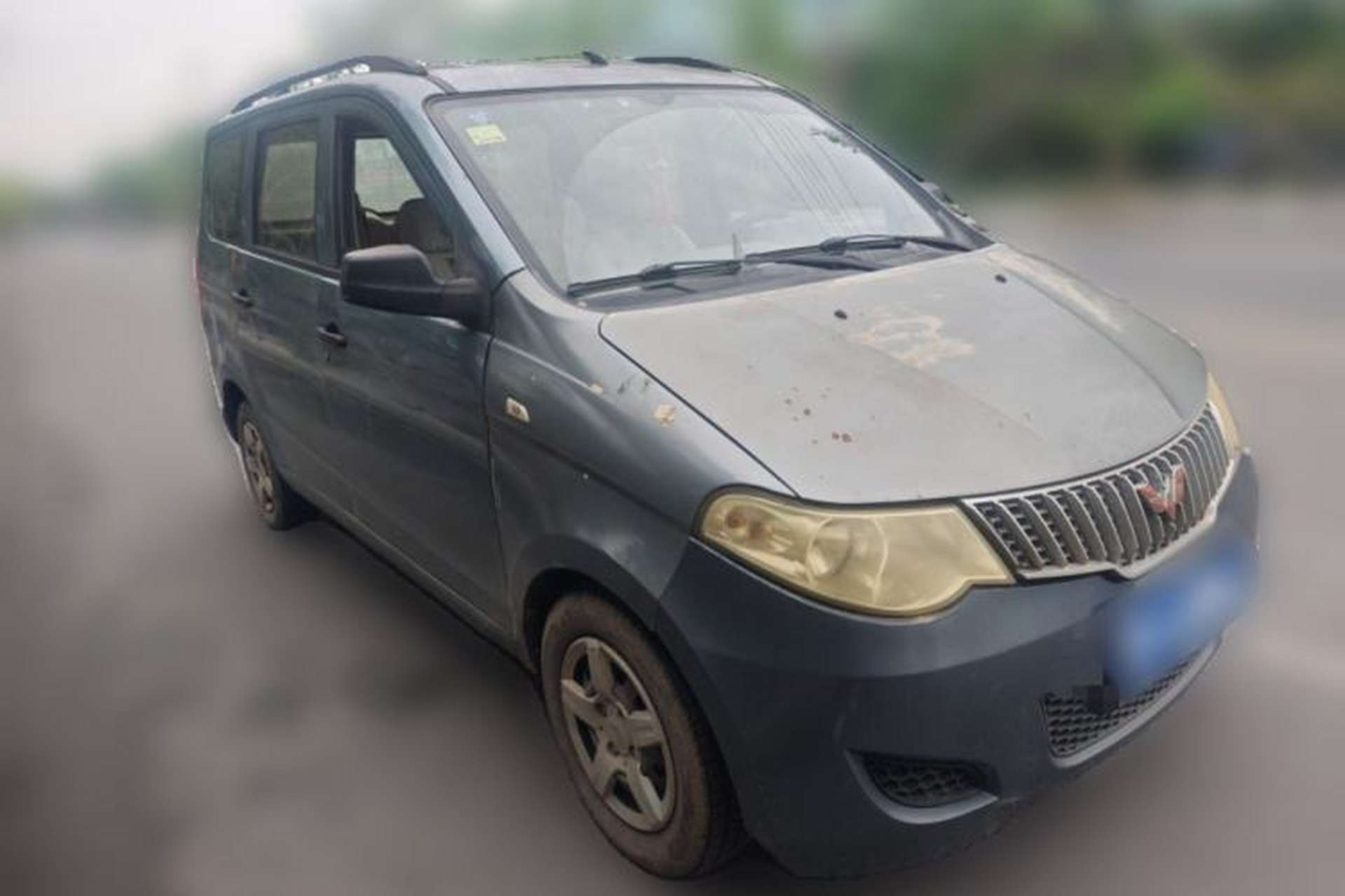 Used Wuling Hongguang 2014 1.5L Base Version Front Right 45 Deg