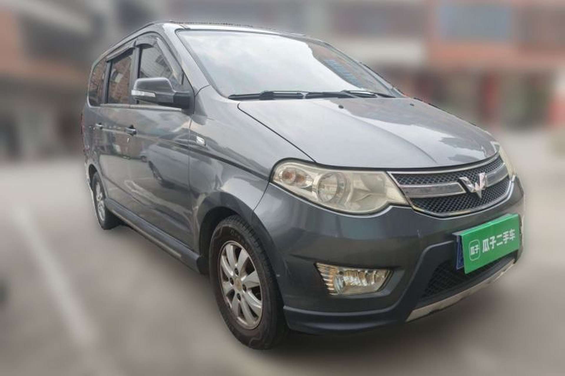 Used Wuling Hongguang 2014 1.5L S Comfort Model Front Right 45 Deg