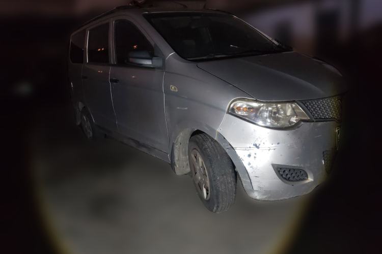 Used Wuling Hongguang 2014 1.2L Base Model China IV Front Right 45 Deg