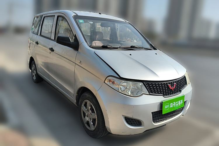 Used Wuling Hongguang 2014 1.2L Base Model China IV Front Right 45 Deg