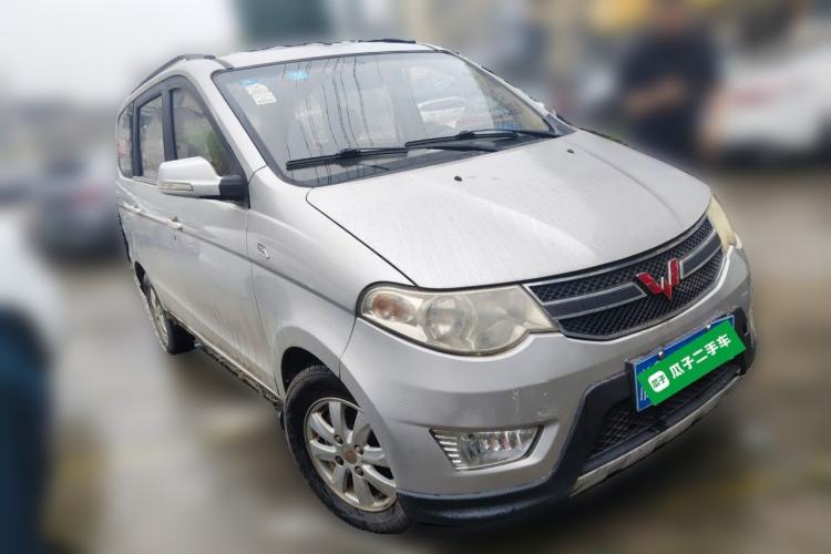 Used Wuling Hongguang 2014 1.2L S Standard Version China IV Standard Front Right 45 Deg