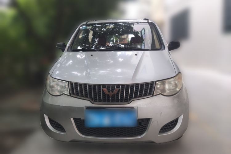 Used Wuling Hongguang 2014 1.2L Base Model China IV Front