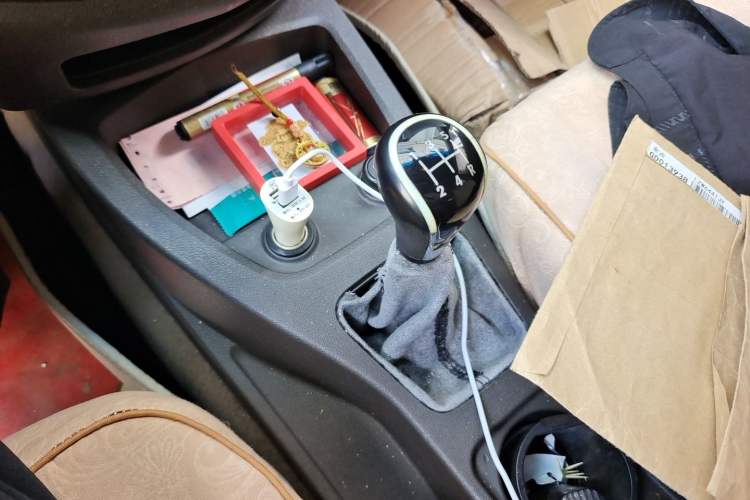 Used Wuling Hongguang 2014 1.5L S Standard Version Gear Lever