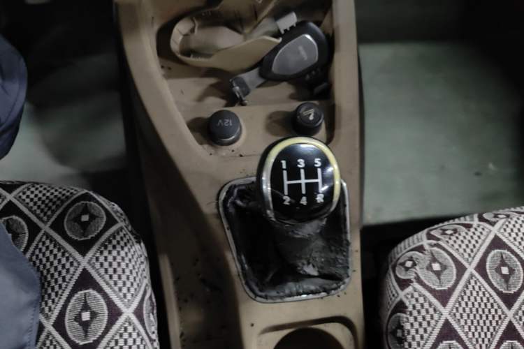 Used Wuling Hongguang 2014 1.5L S Comfort Model Gear Lever