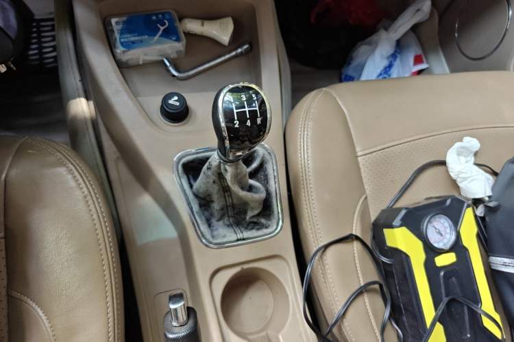 Used Wuling Hongguang 2014 1.5L S Comfort Model Gear Lever