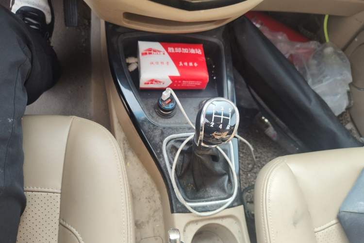 Used Wuling Hongguang 2014 1.5L S Luxury Model Gear Lever