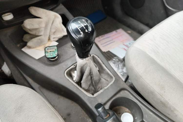Used Wuling Hongguang 2014 1.2L Base Model China IV Gear Lever