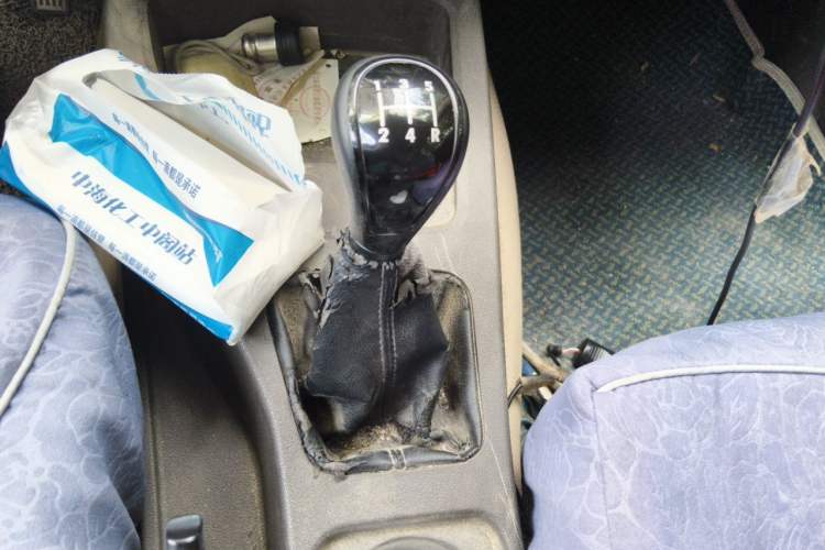 Used Wuling Hongguang 2014 1.5L Standard Version Gear Lever