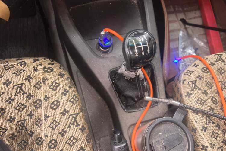 Used Wuling Hongguang 2014 1.2L Standard Model China IV Gear Lever