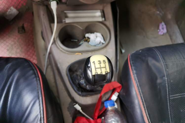 Used Wuling Hongguang 2014 1.5L Base Version Gear Lever