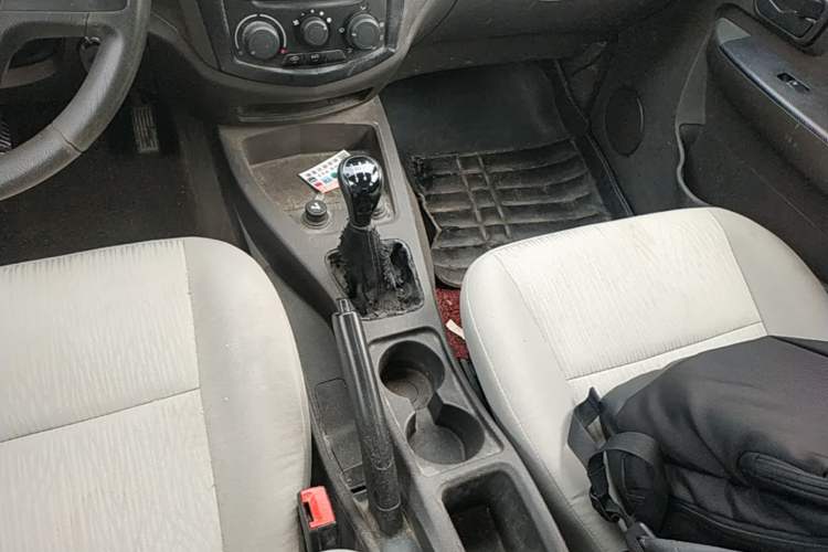 Used Wuling Hongguang 2014 1.2L Base Model China IV Gear Lever
