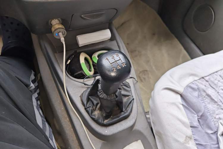 Used Wuling Hongguang 2014 1.2L Base Model China IV Gear Lever