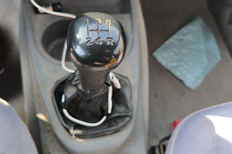 Used Wuling Hongguang 2014 1.2L Base Model China IV Gear Lever