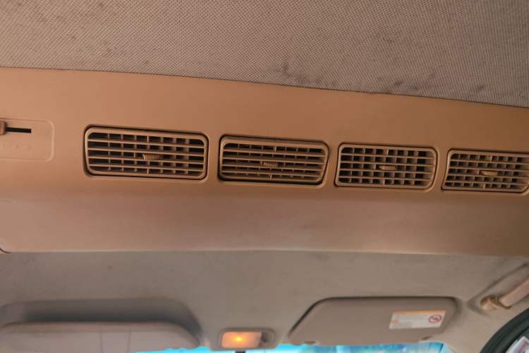Used Wuling Hongguang 2014 1.5L Standard Version Headliner