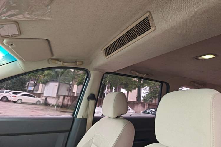Used Wuling Hongguang 2014 1.5L S Standard Version Headliner