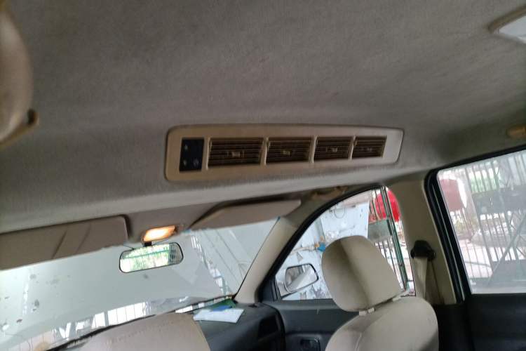 Used Wuling Hongguang 2014 1.5L S Standard Version Headliner