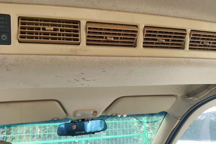 Used Wuling Hongguang 2014 1.5L S Comfort Model Headliner