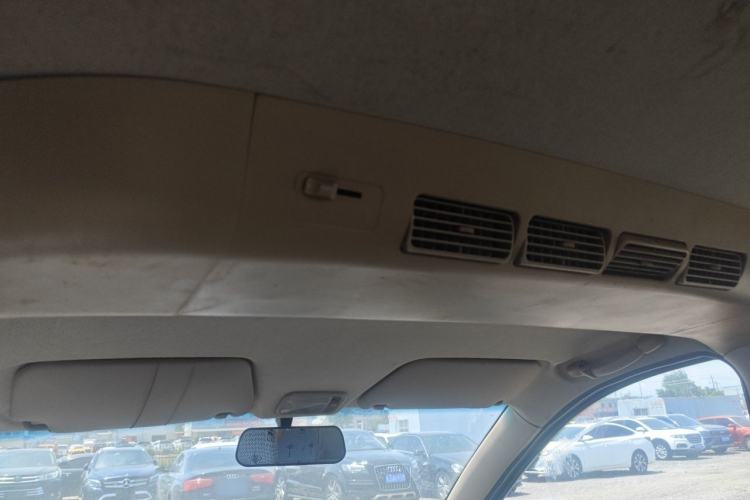 Used Wuling Hongguang 2014 1.5L Standard Version Headliner