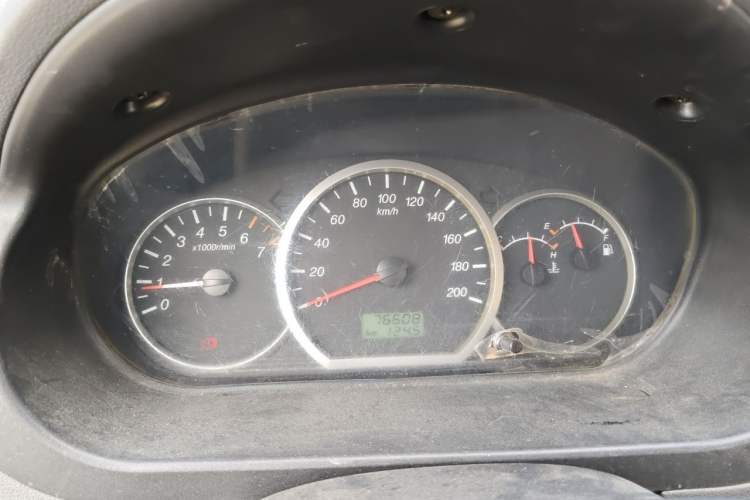 Used Wuling Hongguang 2014 1.2L Base Model China IV Instrument Cluster