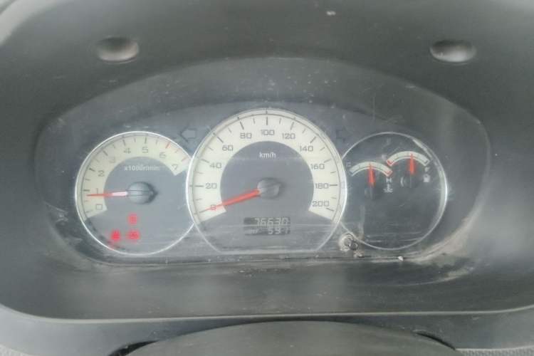 Used Wuling Hongguang 2014 1.2L S Comfort Model China IV Instrument Cluster