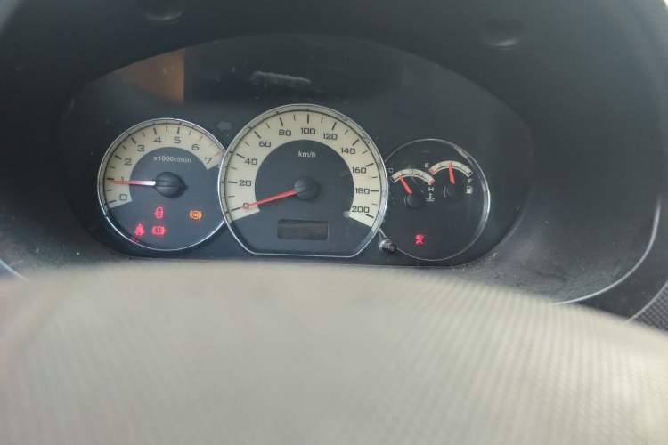 Used Wuling Hongguang 2014 1.5L S Luxury Model Instrument Cluster