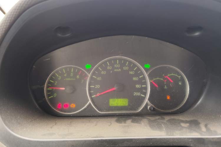 Used Wuling Hongguang 2014 1.2L Base Model China IV Instrument Cluster