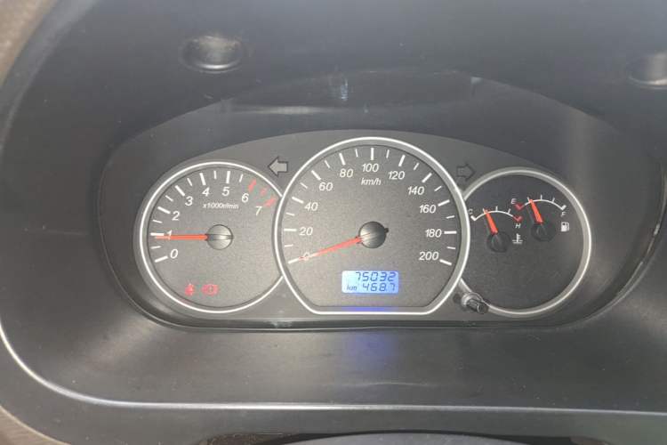Used Wuling Hongguang 2014 1.5L S Standard Version Instrument Cluster