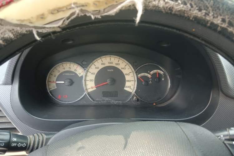 Used Wuling Hongguang 2014 1.5L S Comfort Model Instrument Cluster