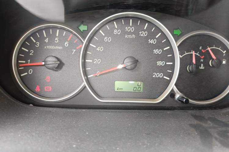 Used Wuling Hongguang 2014 1.5L Standard Version Instrument Cluster