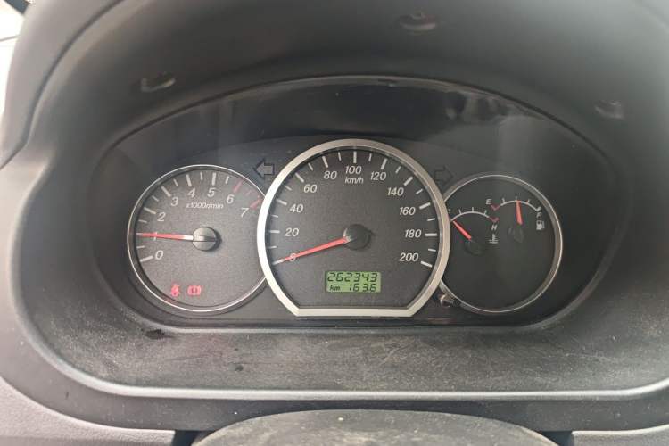 Used Wuling Hongguang 2014 1.2L Base Model China IV Instrument Cluster