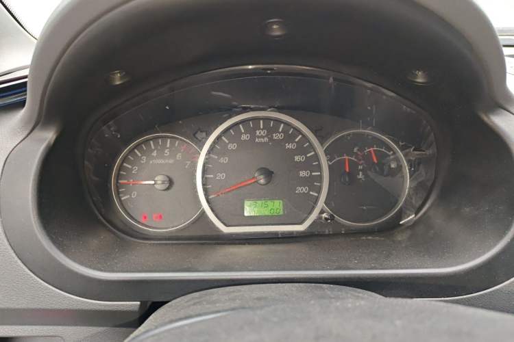 Used Wuling Hongguang 2014 1.2L Base Model China IV Instrument Cluster