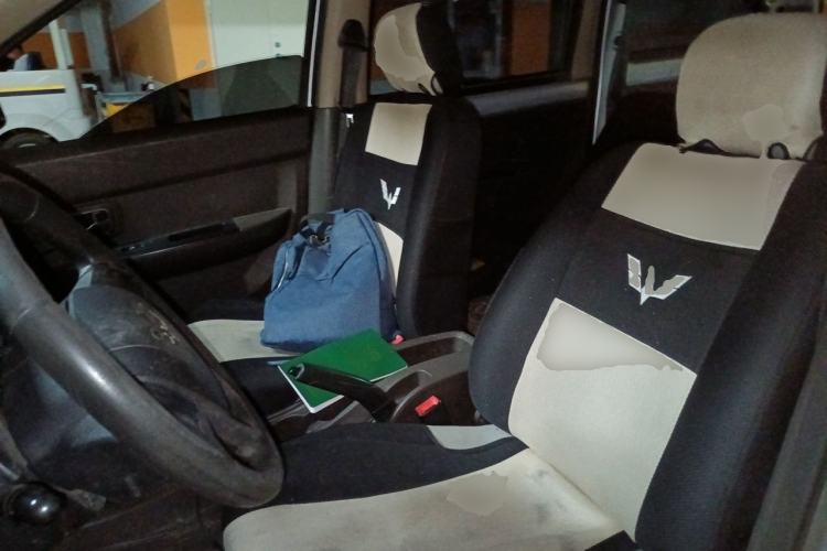 Used Wuling Hongguang 2014 1.5L Base Version Left Front Seat